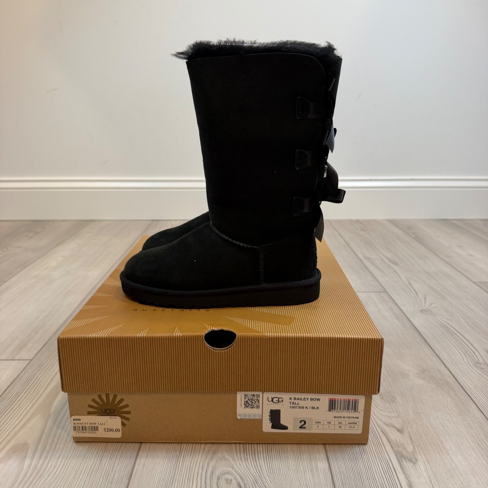 NEW UGG K Bailey Bow Tall Black Suede Boots Girls Size 2 1007309 Kids Boots